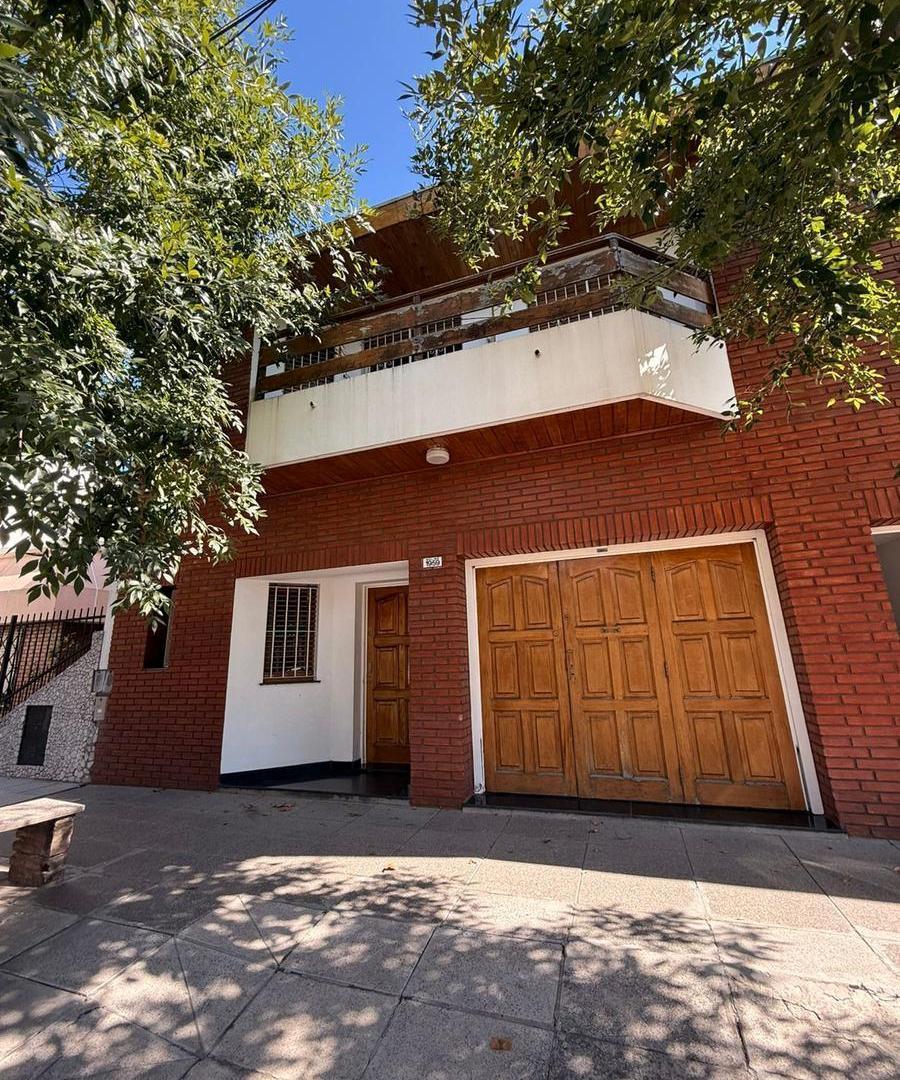 Casa en Naón