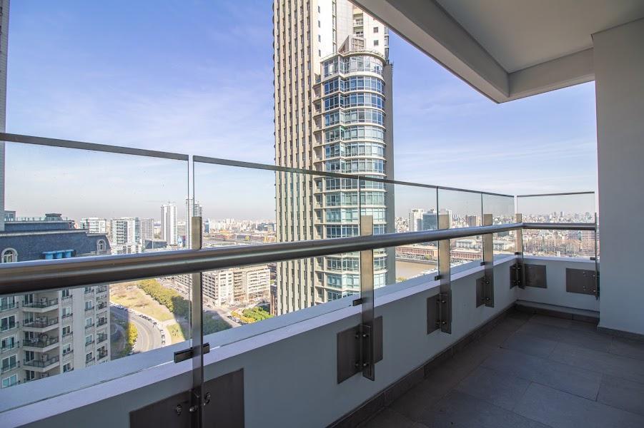 Departamento 3 ambientes en venta con cochera en Alvear Tower