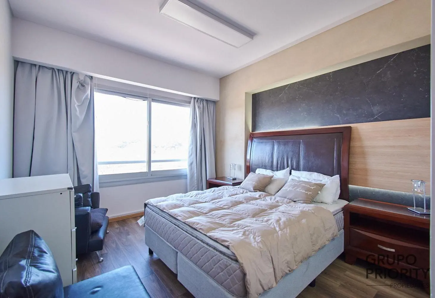 Departamento en alquiler en Zencity con vista! 4