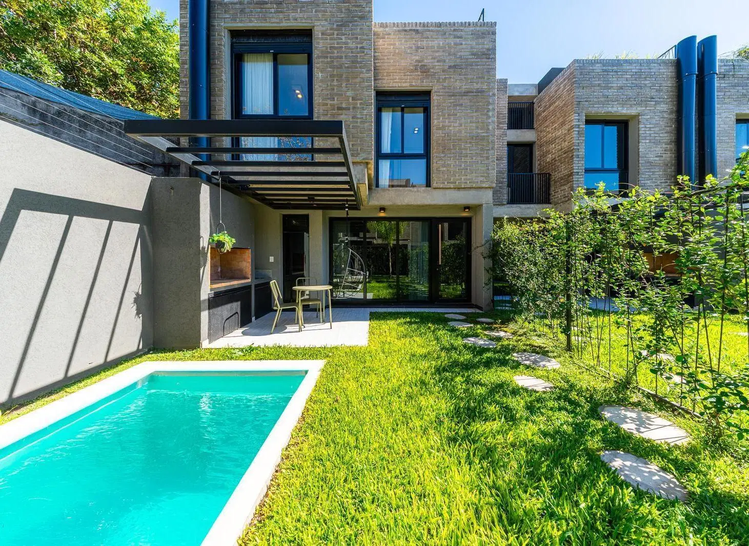 Casa con pileta 1