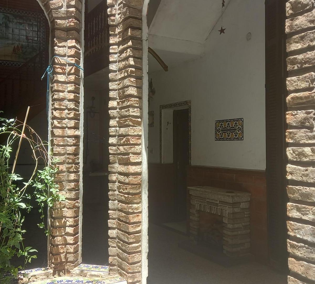 Venta de Triplex, Casa 2 Plantas, Local. Apta Credito 3