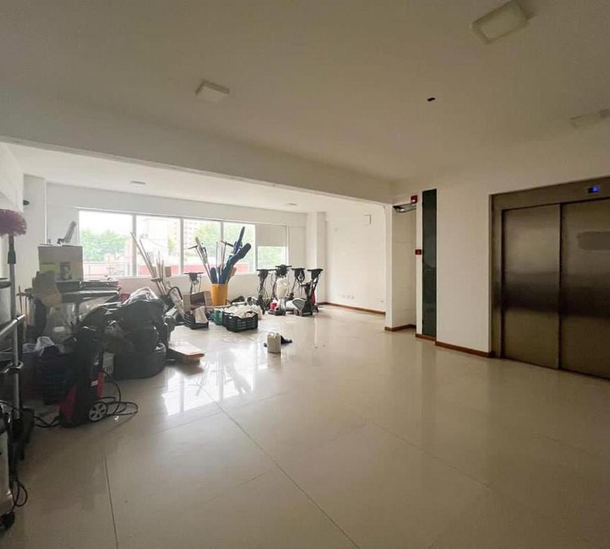 Venta Edificio en Block / Oficinas 1