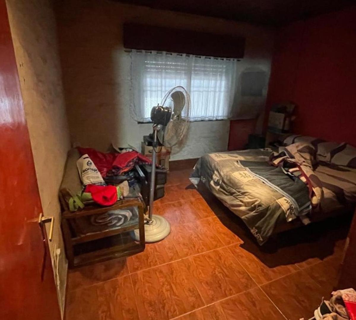 Oportunidad Dos Casas en Moreno 5