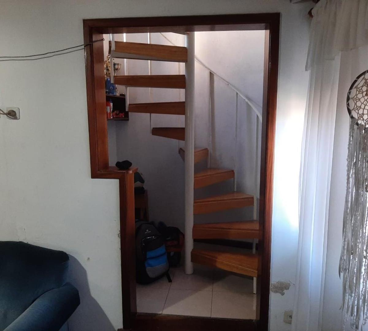 CASA EN GENERAL RODRIGUEZ, EXCELENTE UBICACION