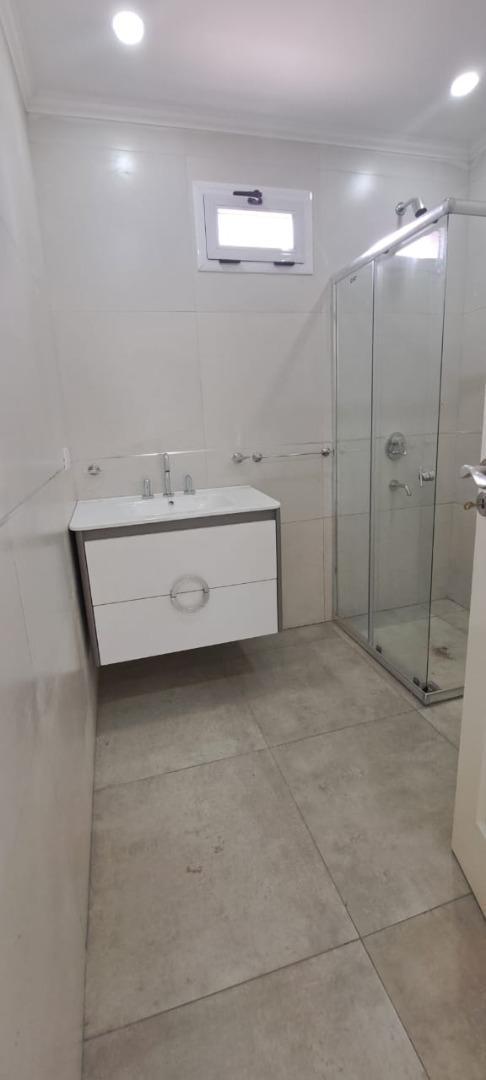 Foto de VENTA CASA DUPLEX EN LAS HERAS, imagen 4