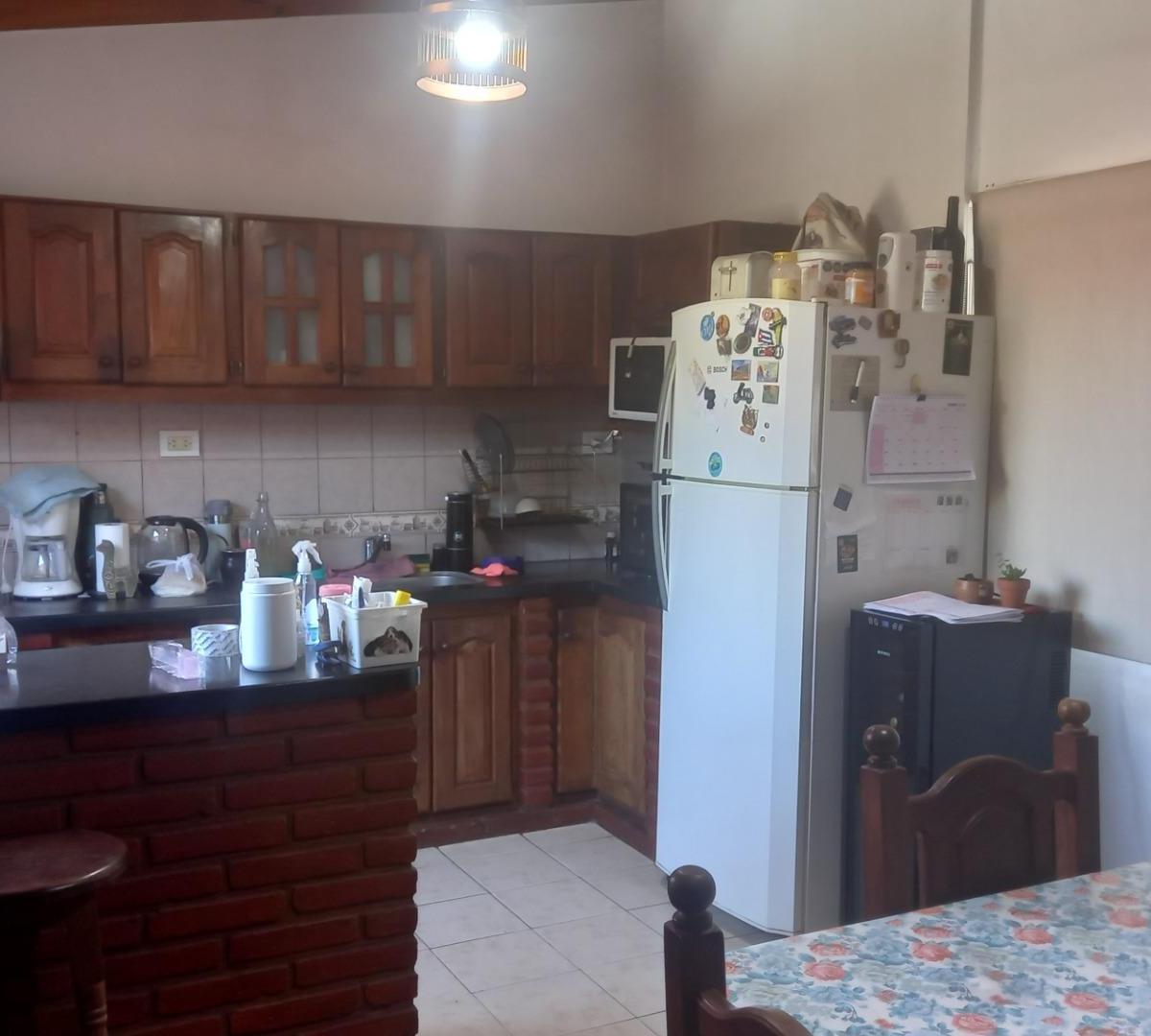 2 Casas + Depto 2 Ambientes en Venta, Ciudadela 4