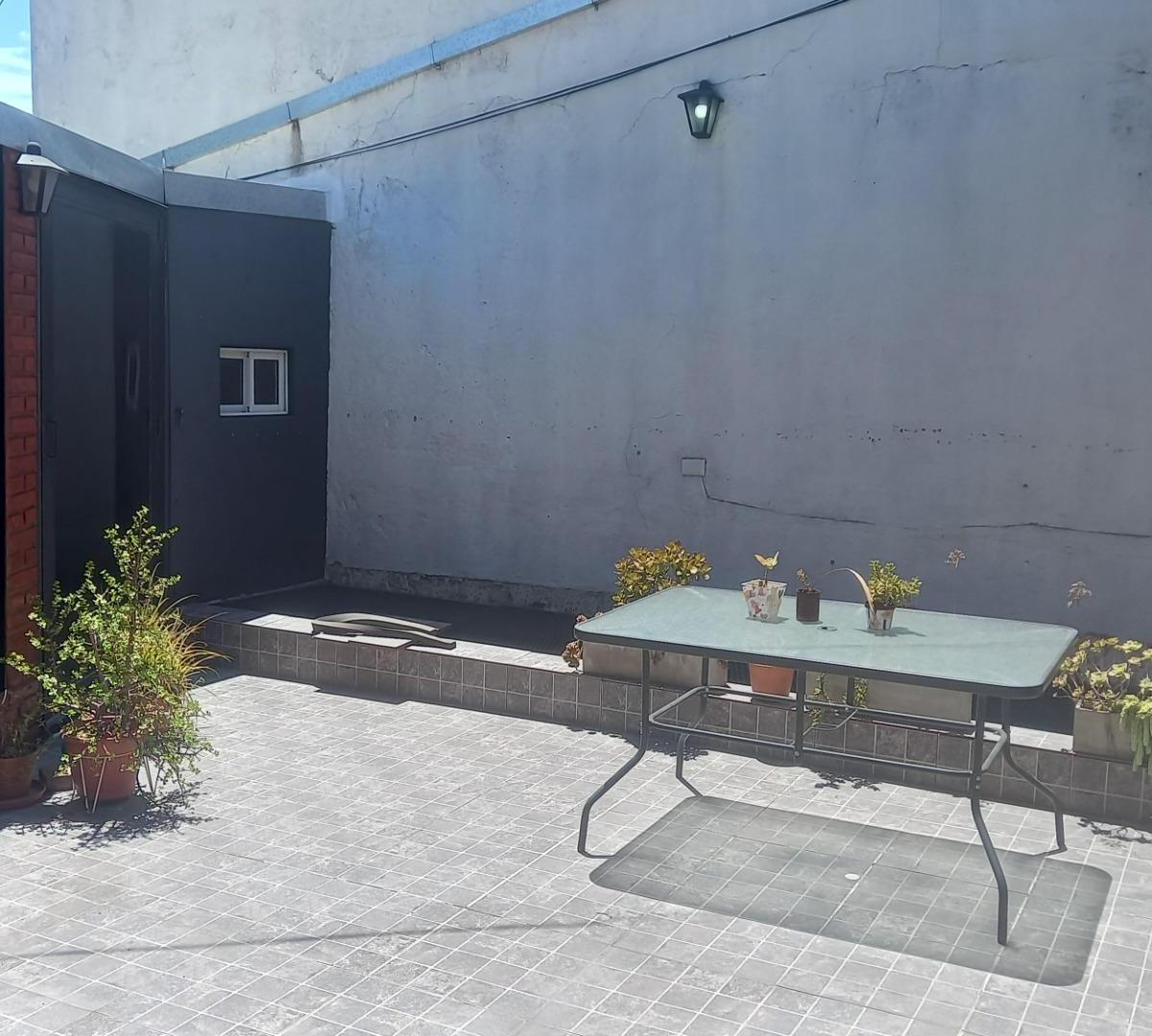 2 Casas + Depto 2 Ambientes en Venta, Ciudadela 2