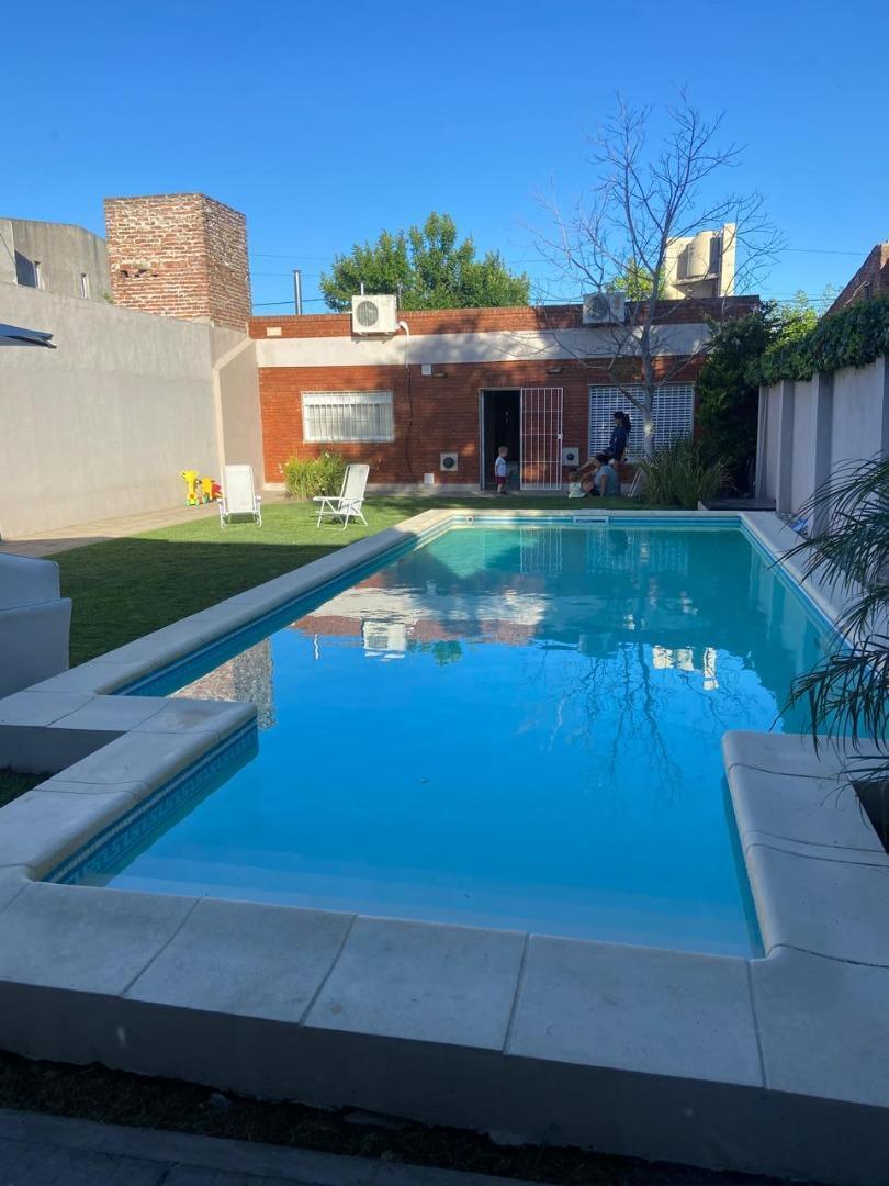 Venta Casa Quinta en Mercedes B. 4