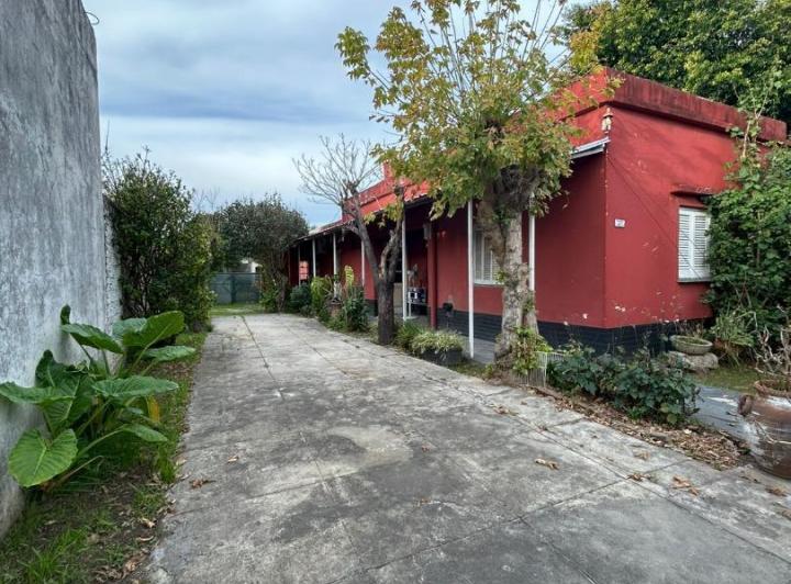 Casa de 5 ambientes en Hurlingham 2