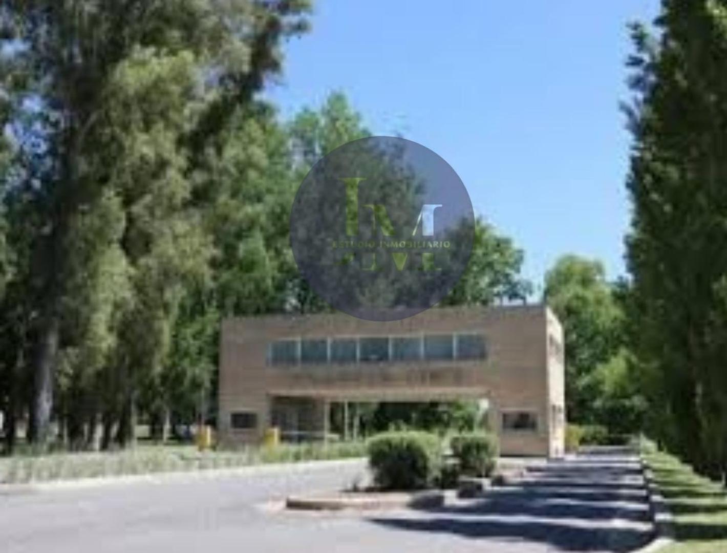 VENTA CASA 5 AMBIENTES BARRIO PRIVADO PRADOS DEL OESTE
