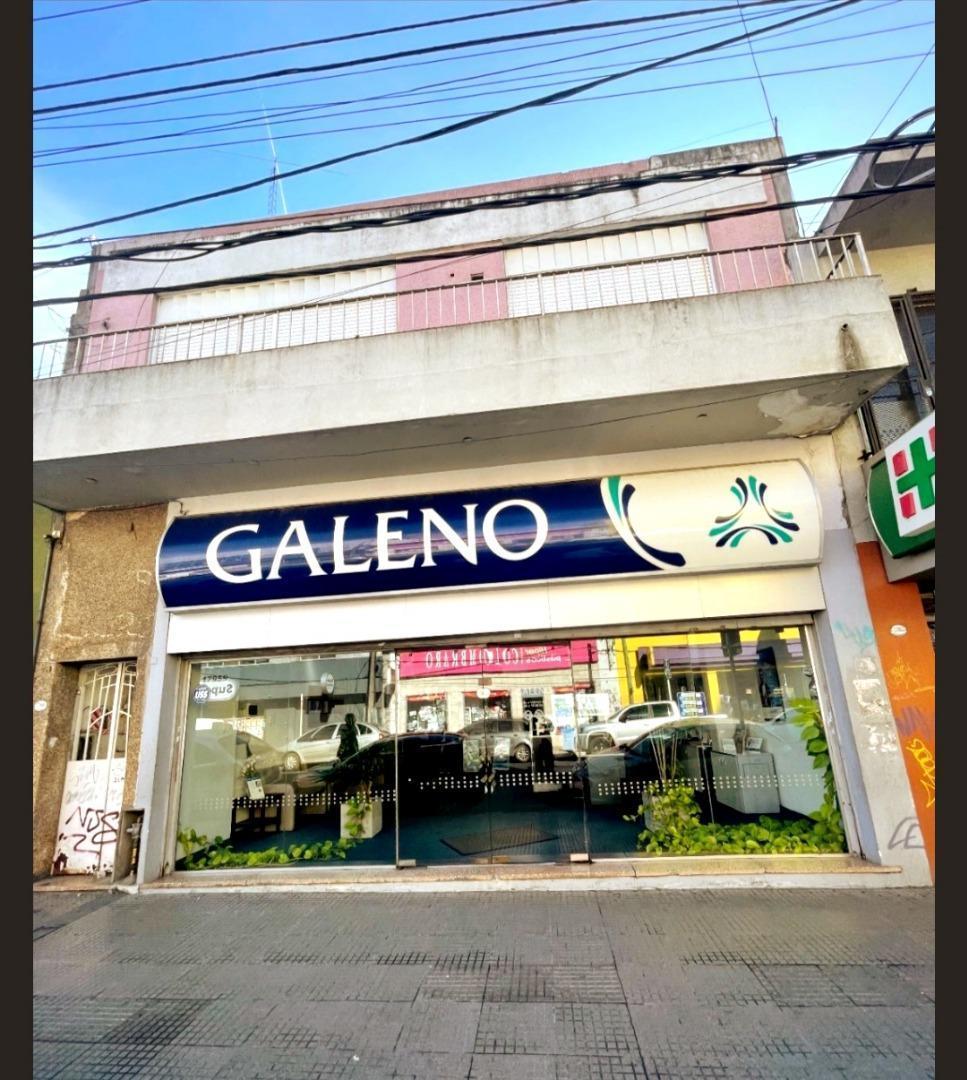 VENTA LOCAL COMERCIAL CON UN DEPARTAMENTO CENTRO DE MORON
