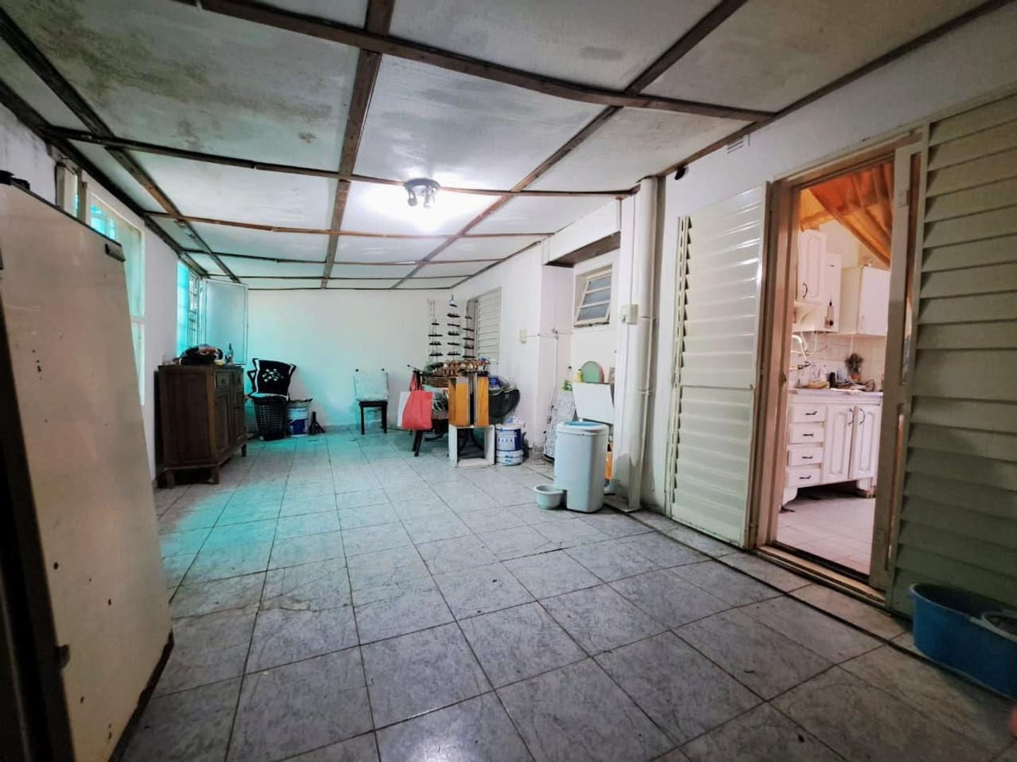 VENTA CASA 4 AMBIENTES EN MORENO