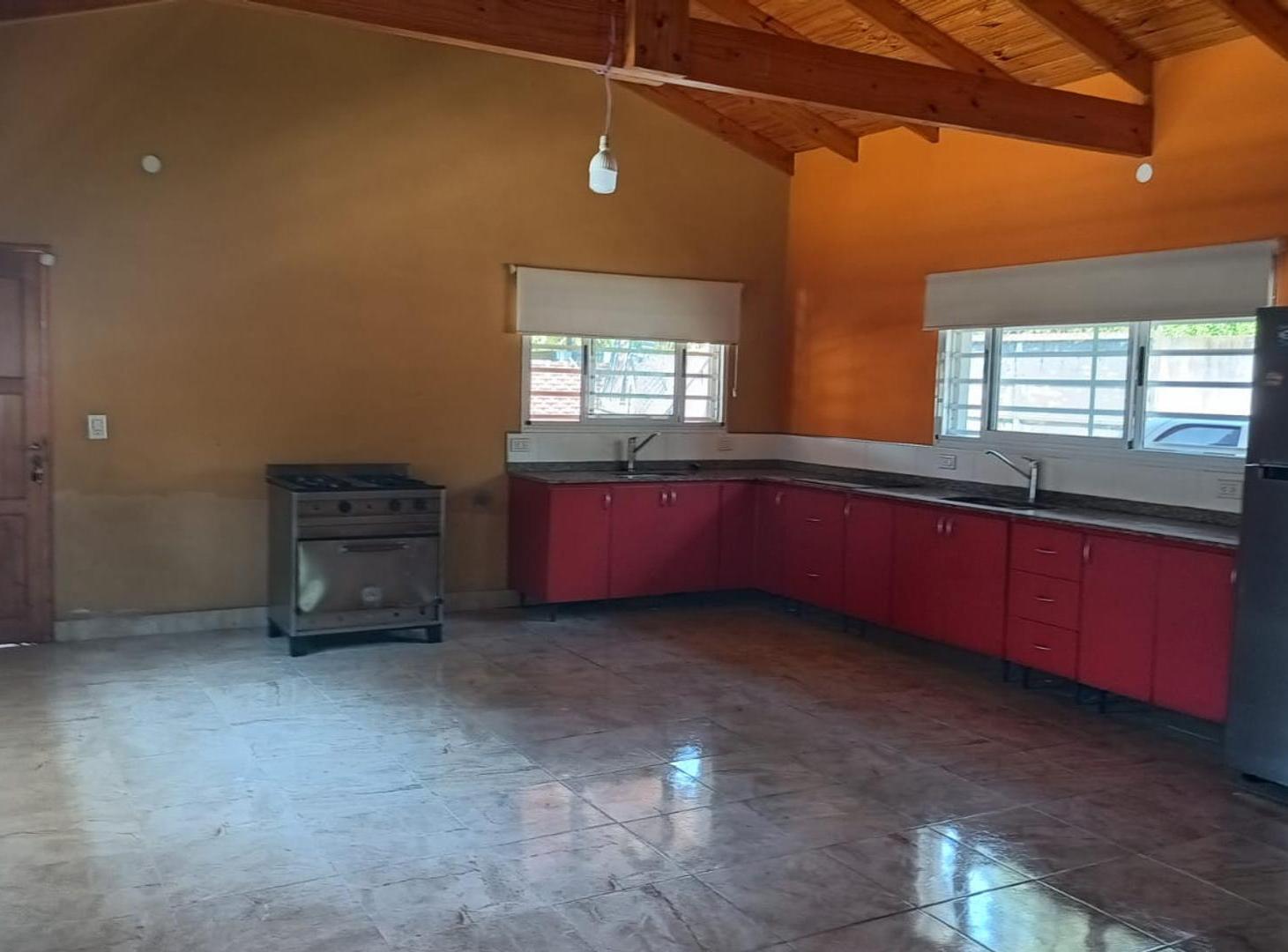 Foto de VENTA QUINTA 4 AMBIENTES CON PISCINA EN MORENO, imagen 3
