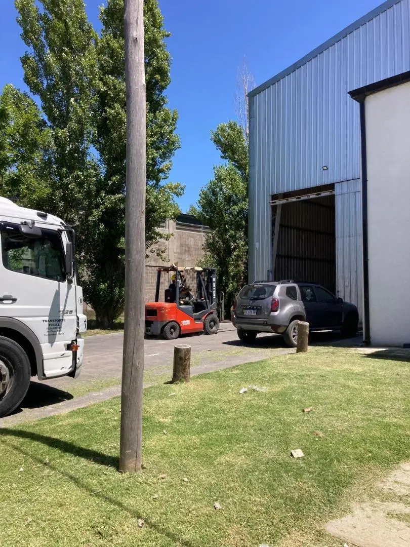 GALPON/DEPOSITO 1.460m2 PARQUE INDUSTRIAL SIP GRAL RODRIGUEZ 3