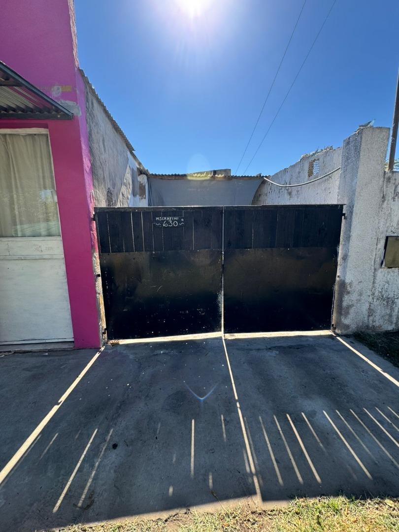 Foto de CASA CON DEPARTAMENTO Y LOCAL EN OLIVERA, imagen 1