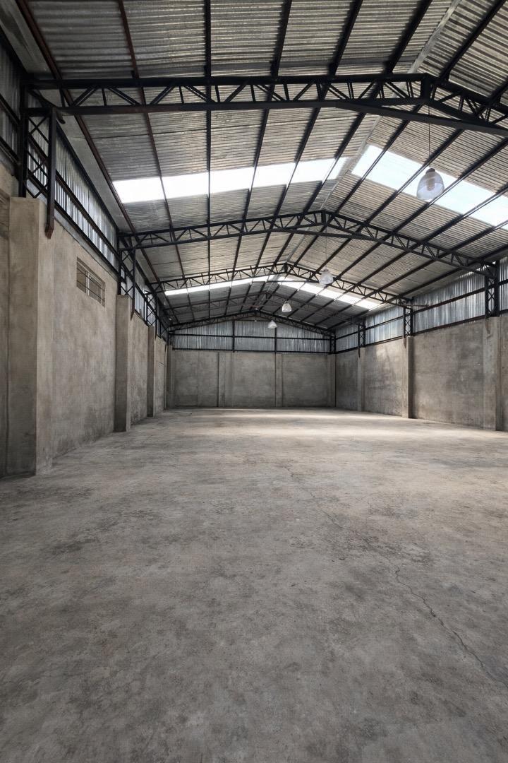 ALQUILER GALPÓN ESTRENAR 350M2-GENERAL RODRÍGUEZ 1,500 USD