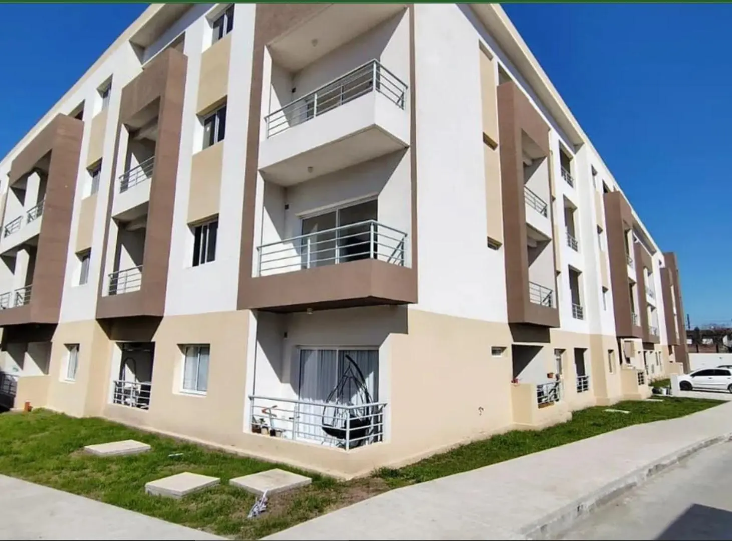 HERMOSO DEPARTAMENTO EN PASO DEL REY 4