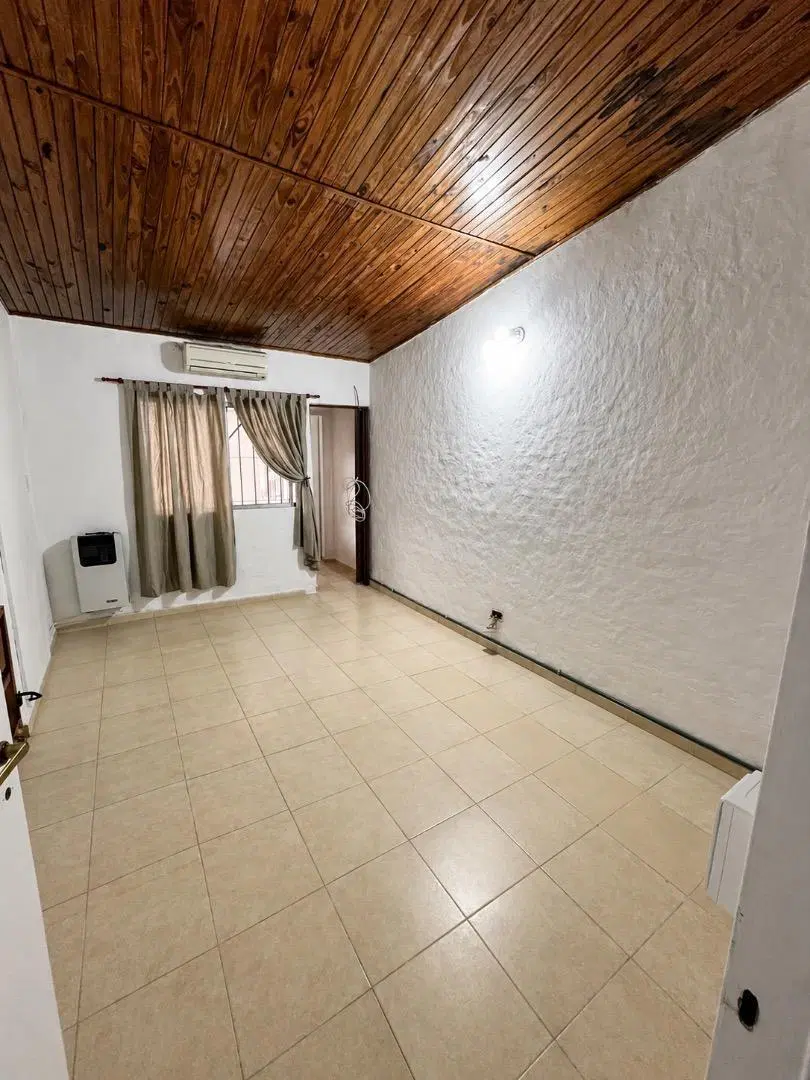 Alquiler PH 2 ambientes Bella Vista 1