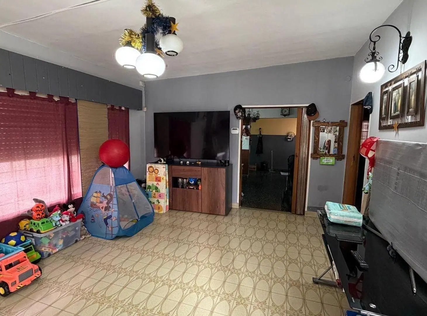 Casa en venta en esquina moreno sur 4