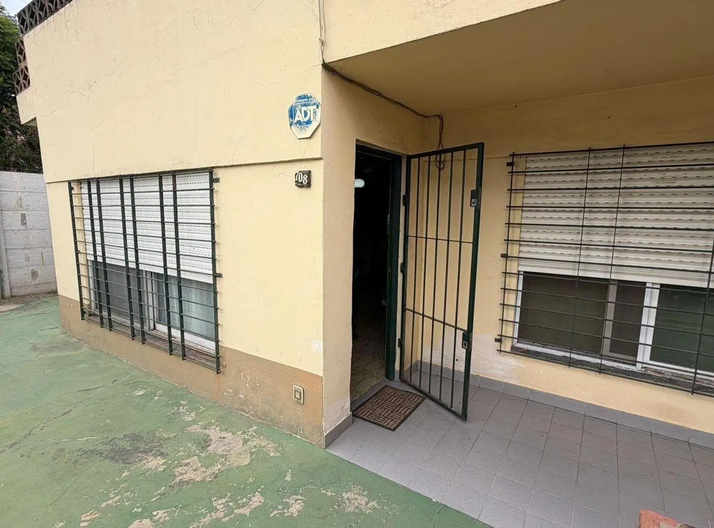 Casa en venta en esquina moreno sur 1