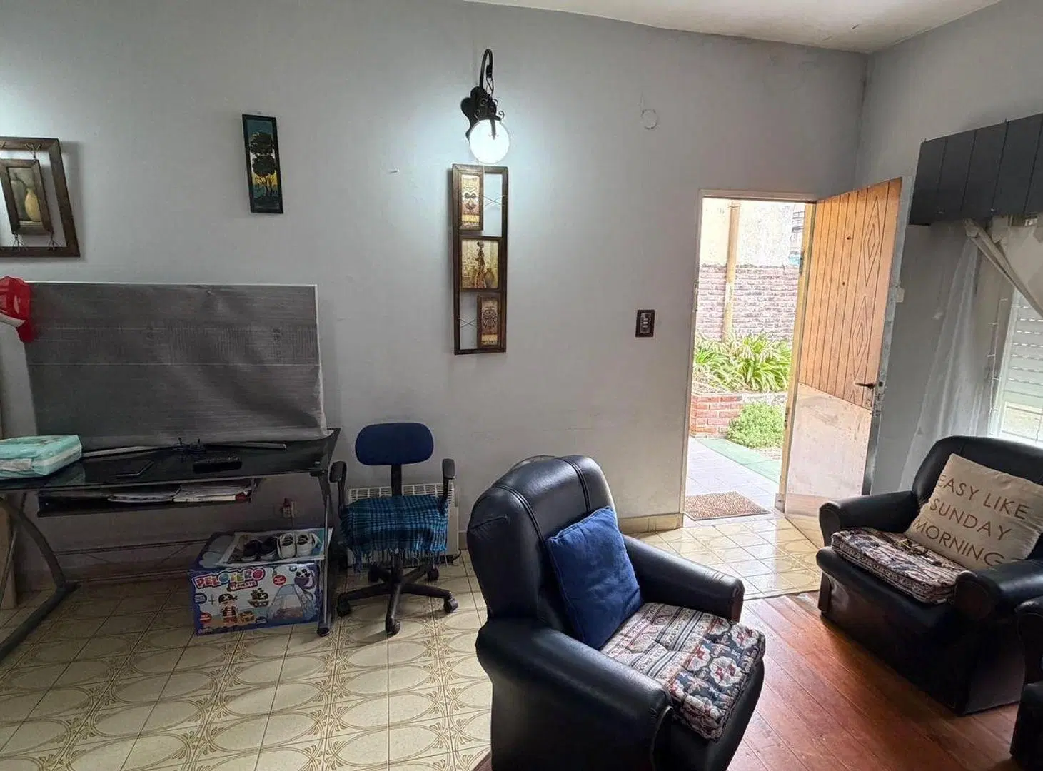 Casa en venta en esquina moreno sur 2