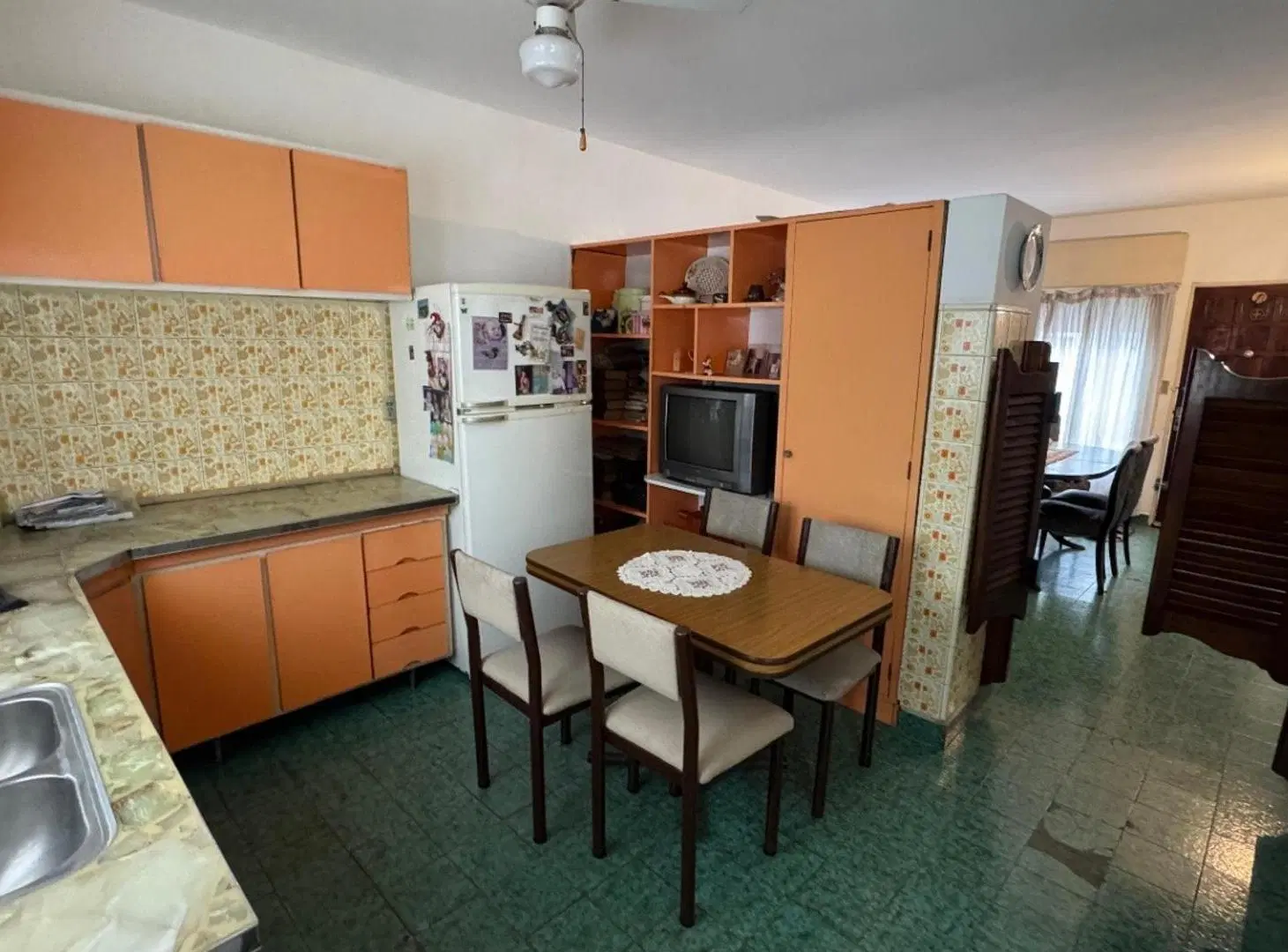Casa en Venta en moreno con excelente iluminacion 3