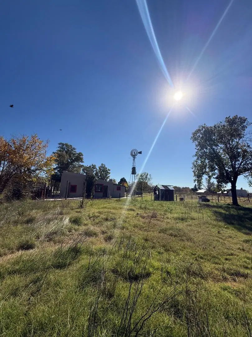 ¡Único Lote en Esquina! 968m² en el corazón de Villa Ruiz. 4