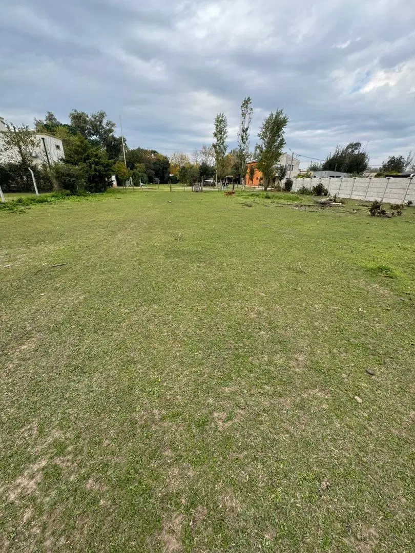 TERRENO EN VENTA "BRIO. LAS MARIAS" LUJAN 5