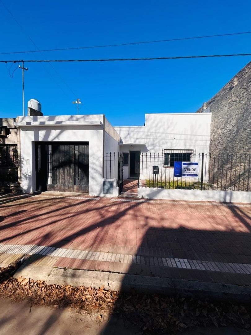 VENTA CASA EN MERCEDES APTO CREDITO