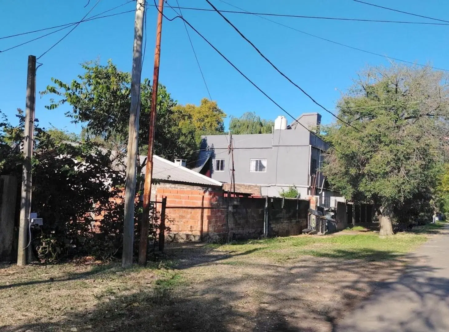 VENTA de TERRENO exelente ubicacion , en Jose C. Paz 4