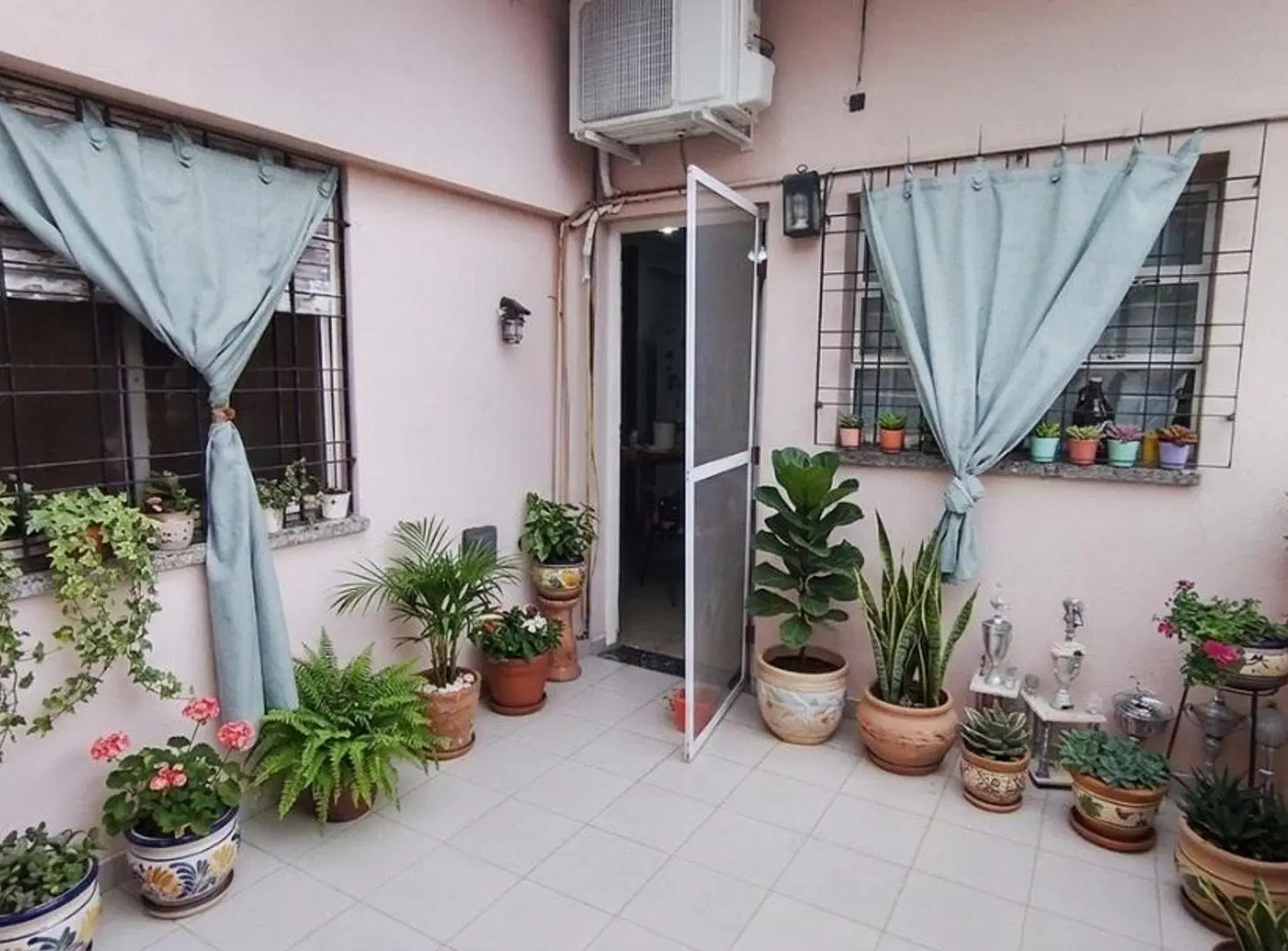 VENTA CASTELAR 3 AMB 2 PATIOS PARRILLA BCÓN TERRAZA 3