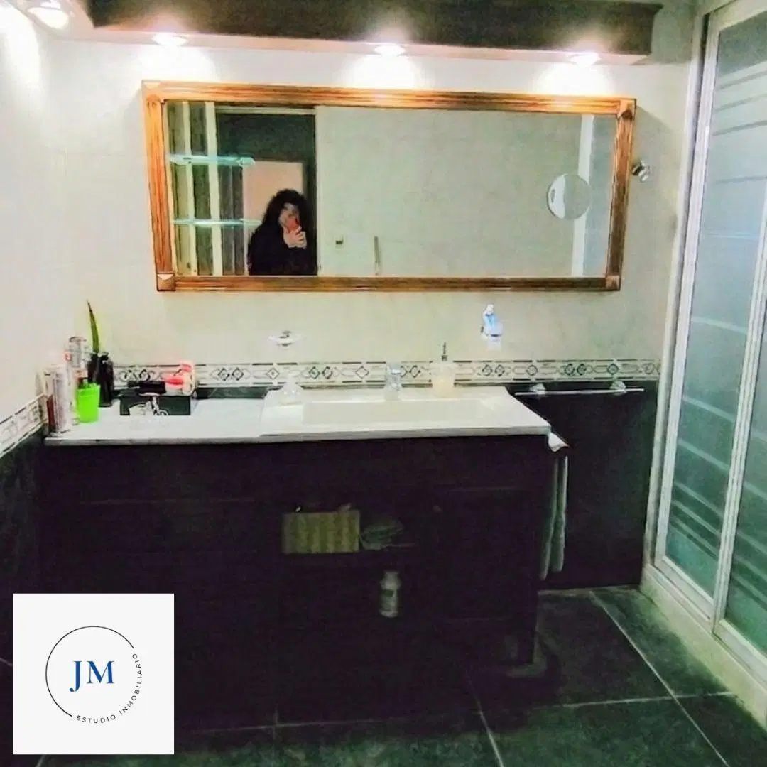 VENTA CASTELAR 3 AMB 2 PATIOS PARRILLA BCÓN TERRAZA 8