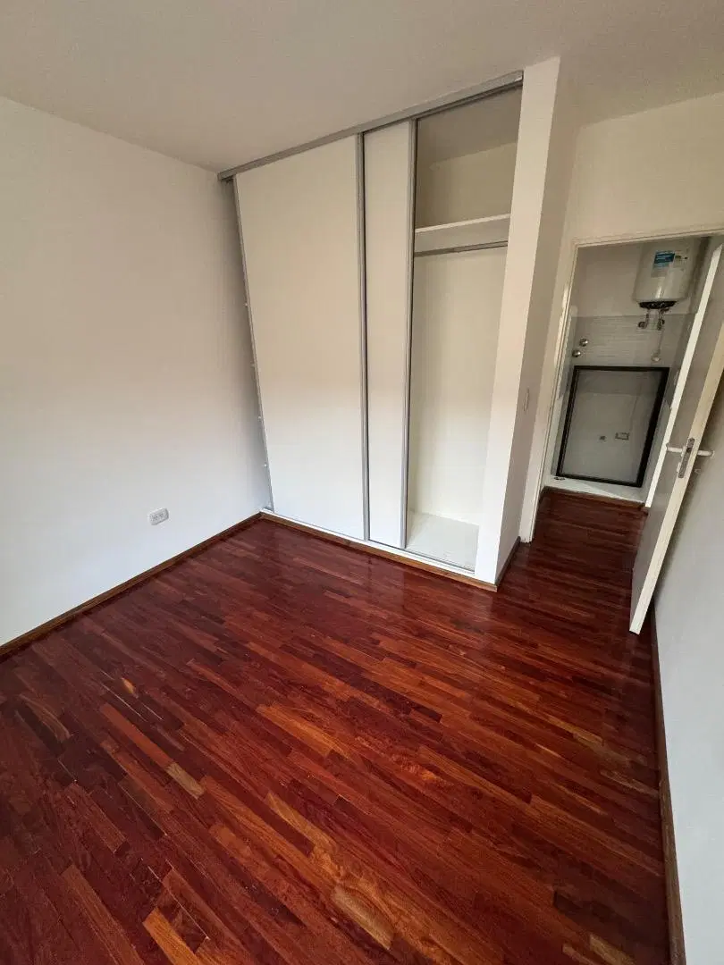 DEPARTAMENTO EN EL CENTRO DE LUJAN 3