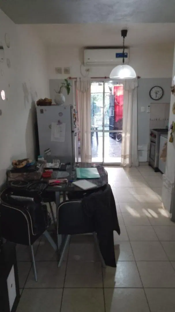 OPORTUNIDAD DUPLEX EN VENTA 3 AMBIENTES  PASO DEL REY 2