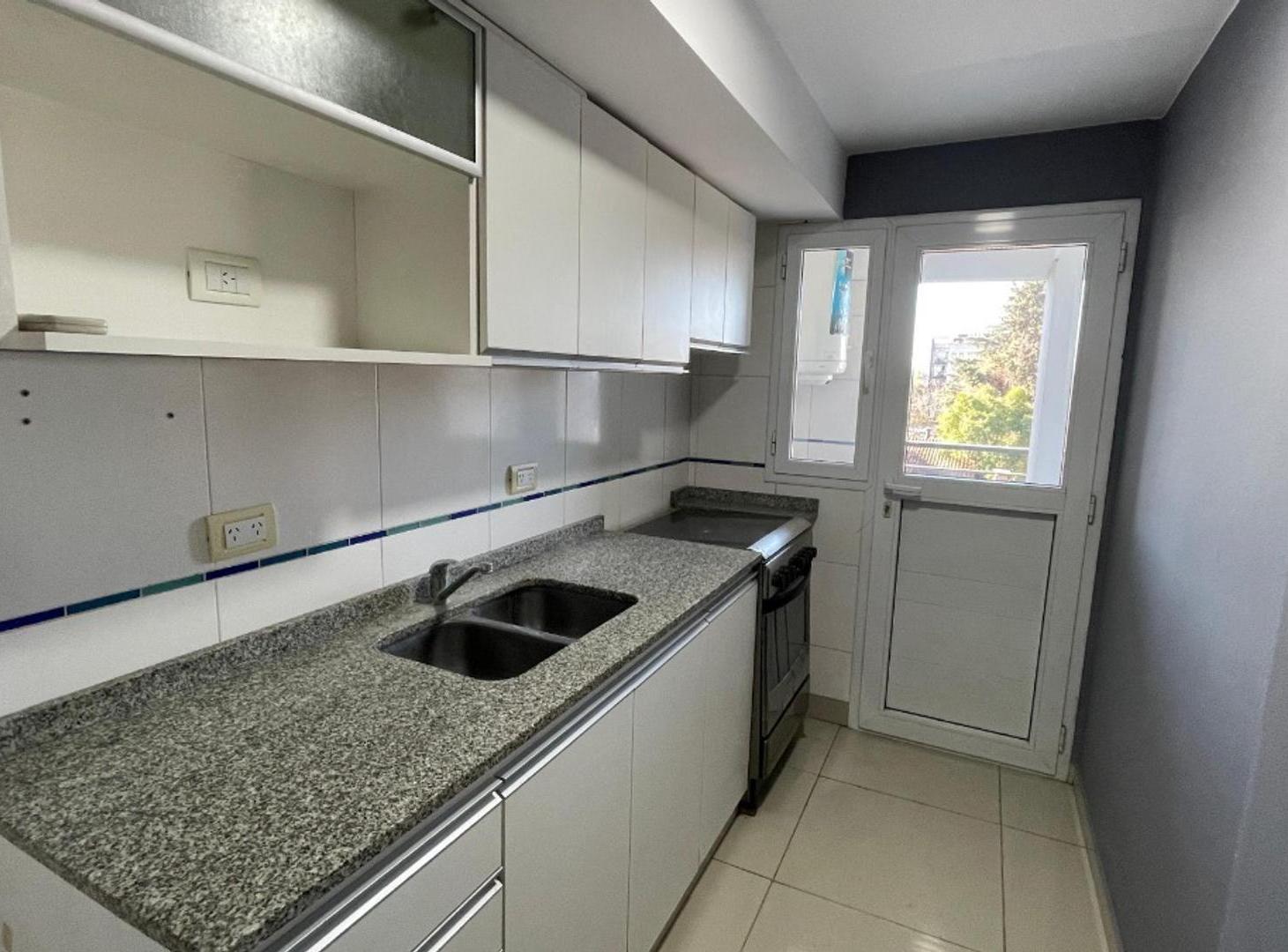 Foto de Departamento en venta c/cochera - Torres moreno, imagen 5