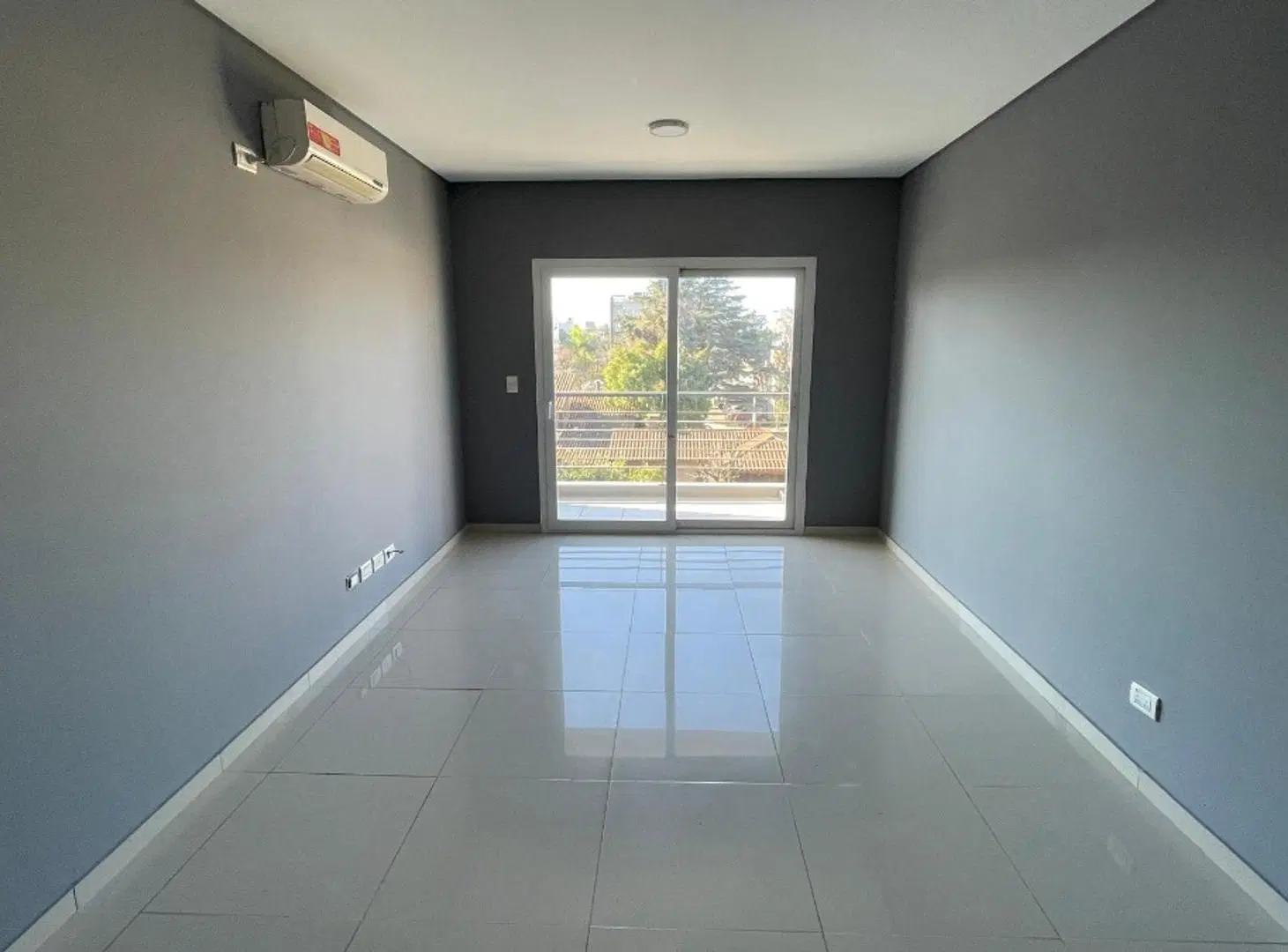 Departamento en venta c/cochera - Torres moreno 4
