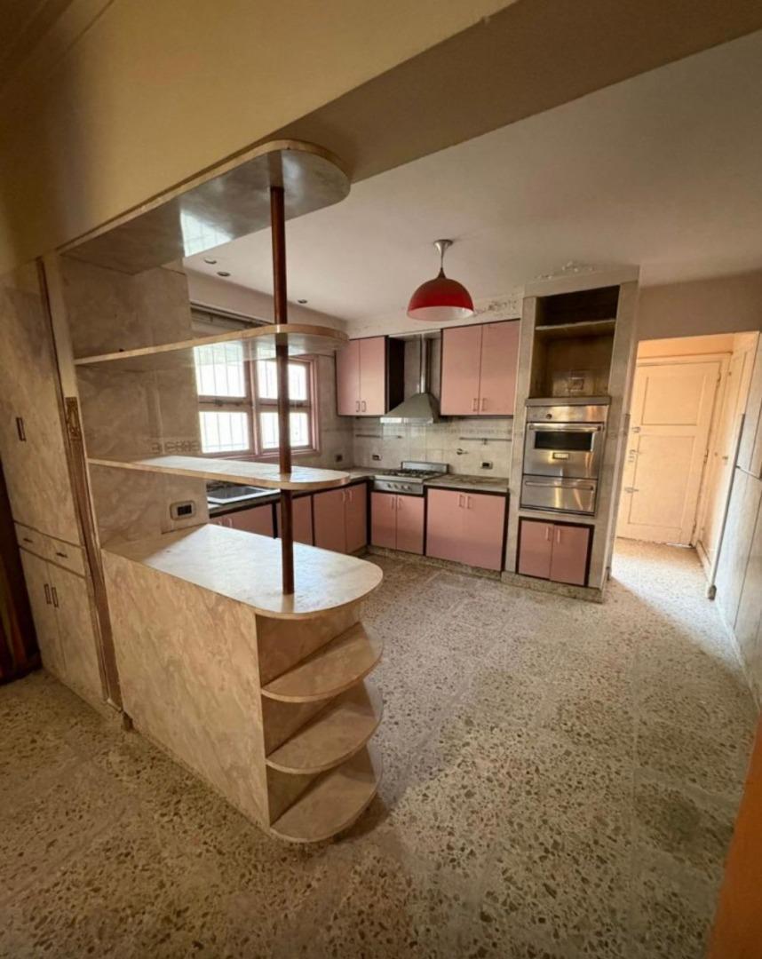 Foto de Venta Chalet 5 ambientes en Mar del Plata, imagen 4