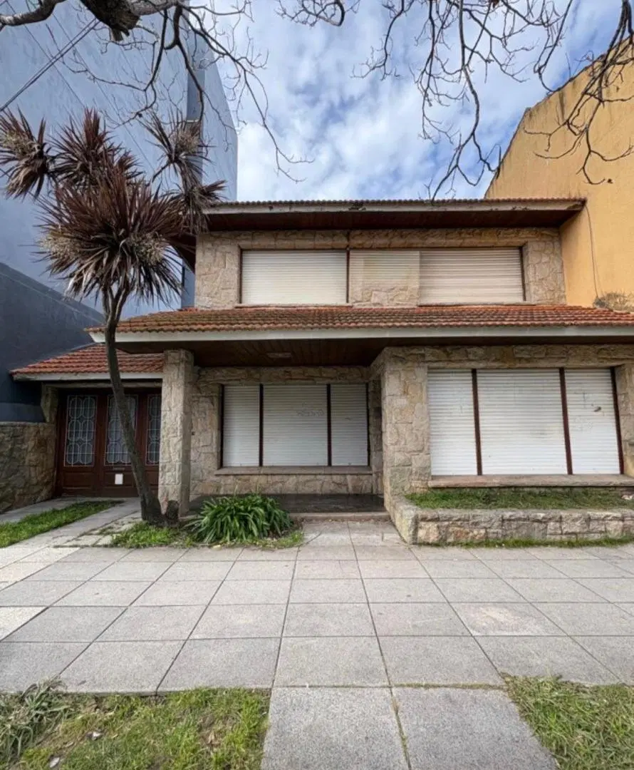 Venta Chalet 5 ambientes en Mar del Plata 2