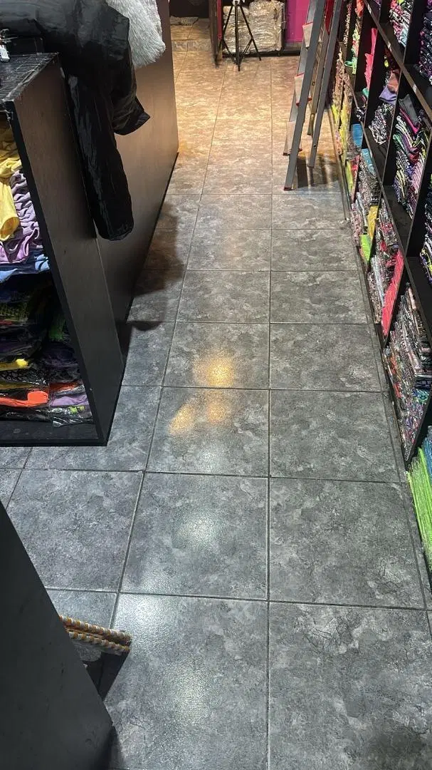 Alquiler LOCAL COMERCIAL Argerich y AVELLANEDA 5