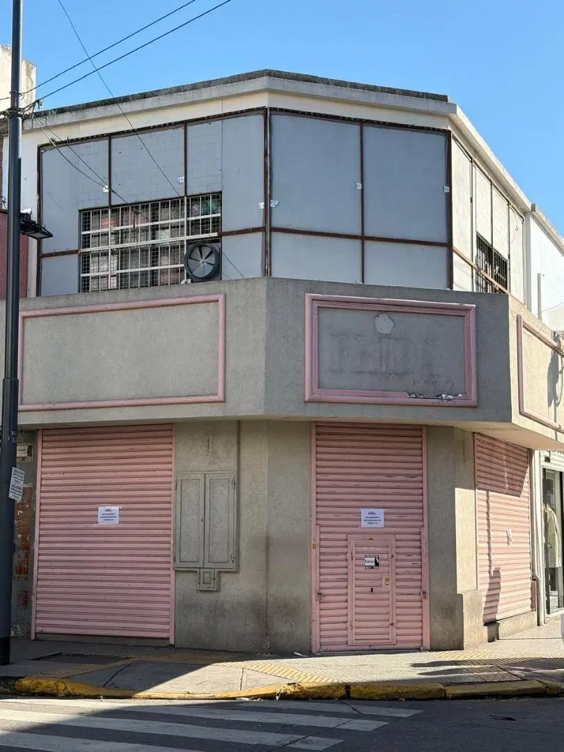 ALQUILER LOCAL COMERCIAL EN FLORES 1