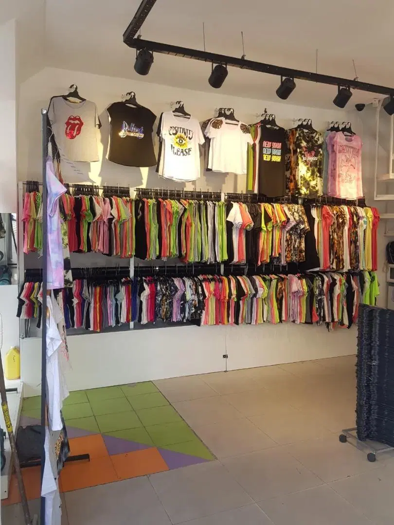 ALQUILER LOCAL COMERCIAL EN FLORES 2