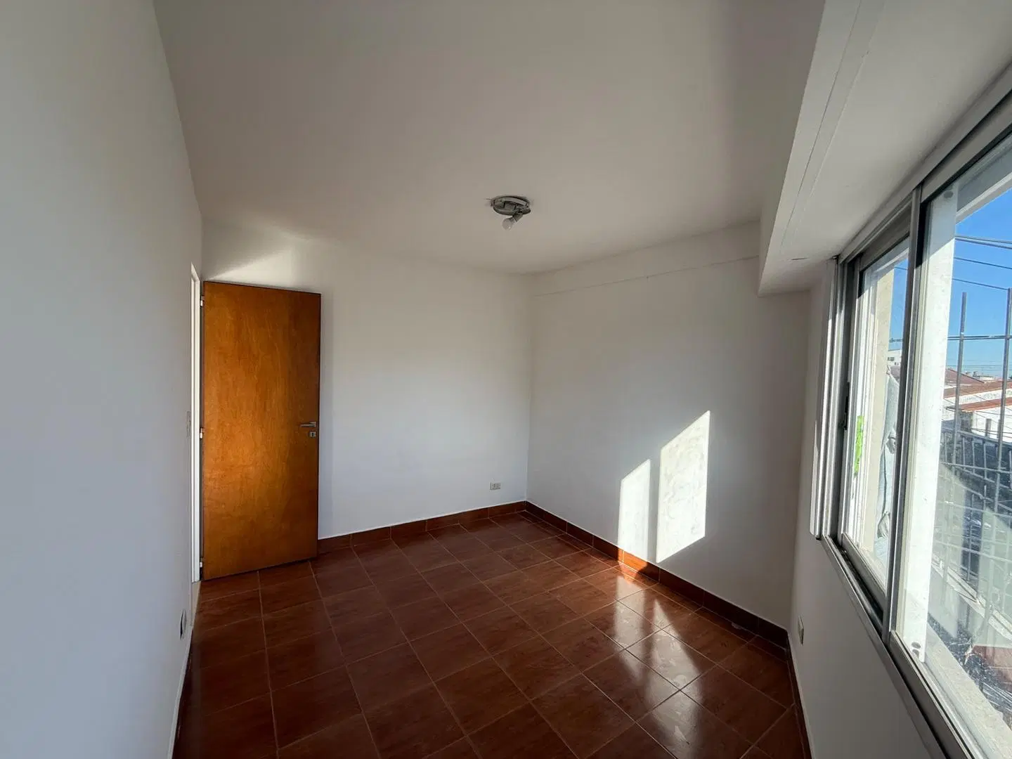 Departamento en Alquiler 2 ambientes muy amplio 7