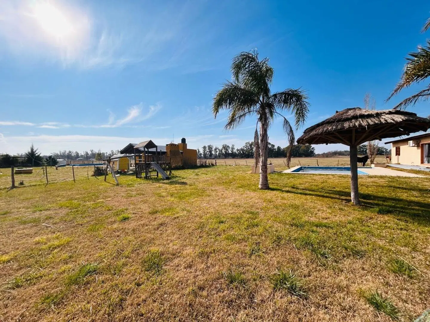 VENTA QUINTA EN MERCEDES 8