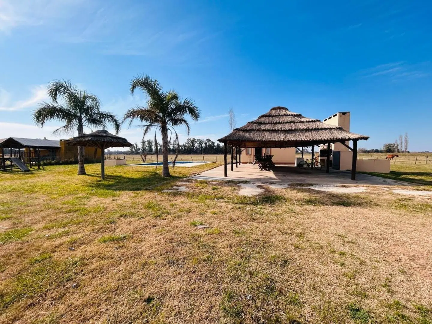 VENTA QUINTA EN MERCEDES 5