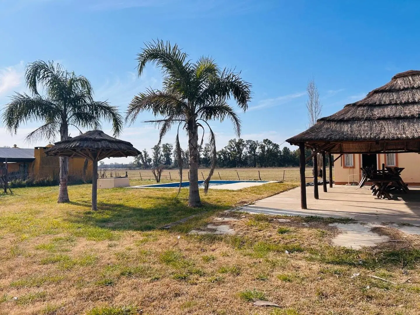 VENTA QUINTA EN MERCEDES 4