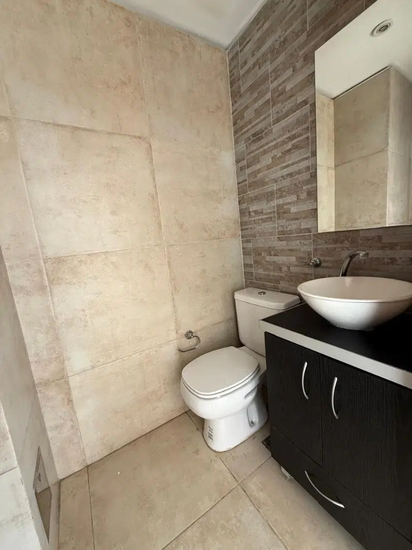 DEPARTAMENTO EN VENTA MORENO CENTRO 3 AMBIENTES 4