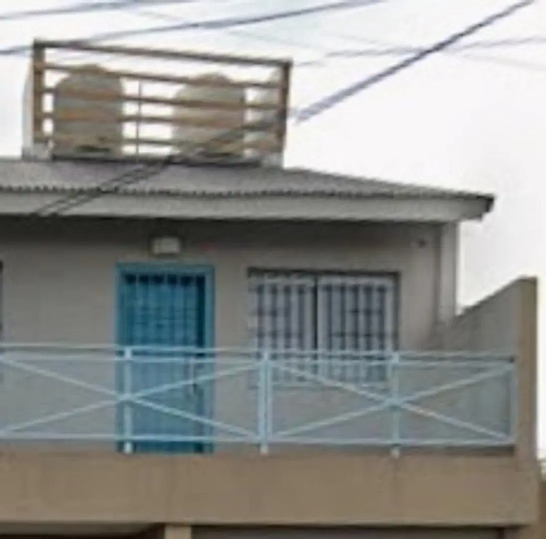 CASA TIPO PH EN PRIMER PISO 3 AMBIENTES 3