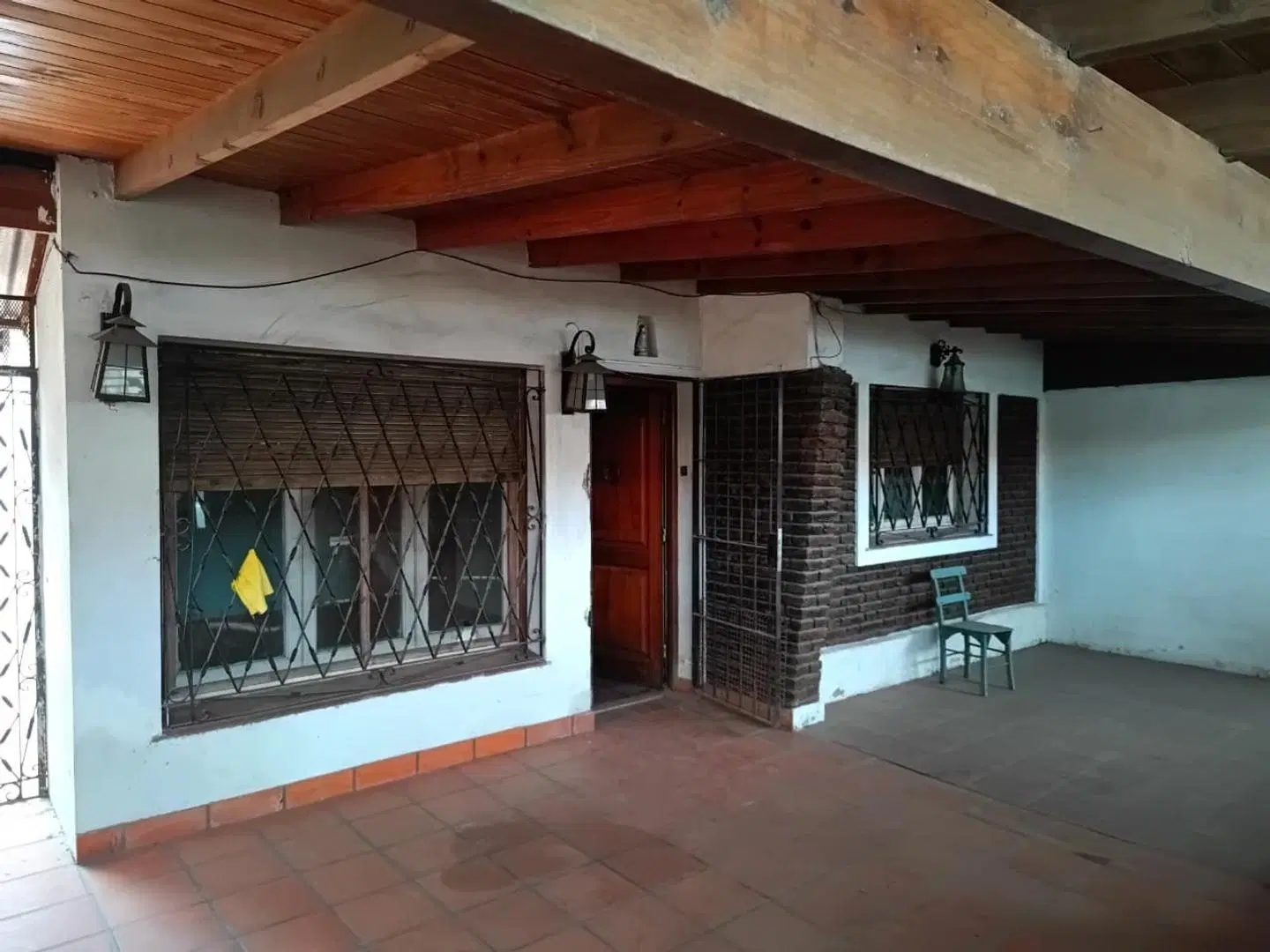 Casa en Paso del Rey excelente ubicacion 1