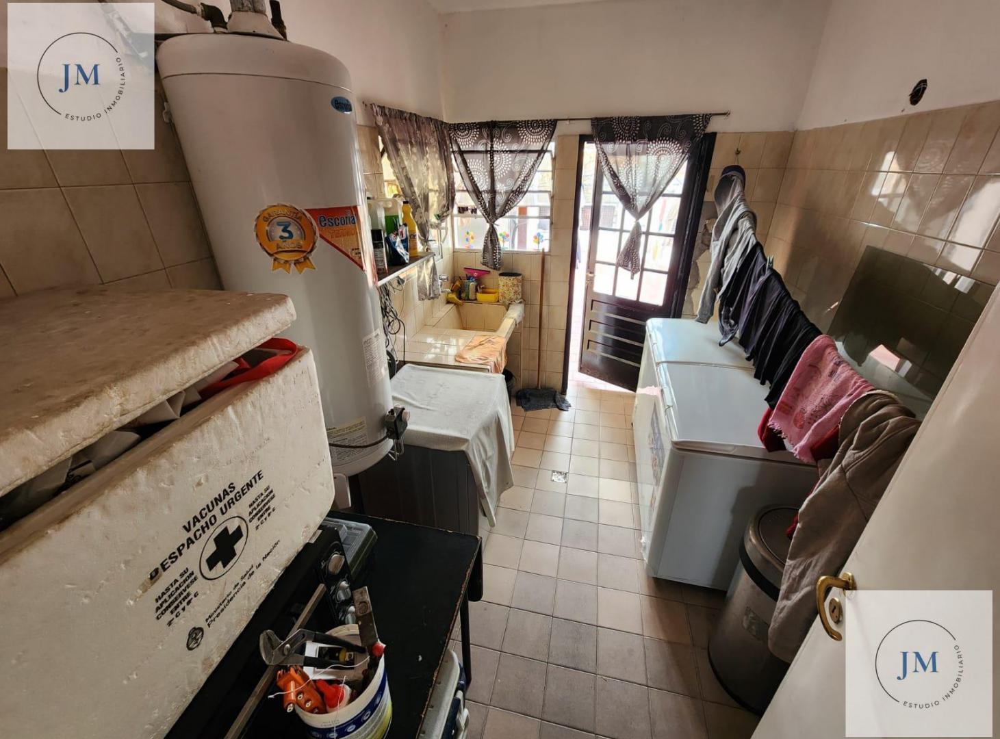 Foto de HERMOSO PH CON PATIO QUINCHO Y PARRILLA, imagen 3