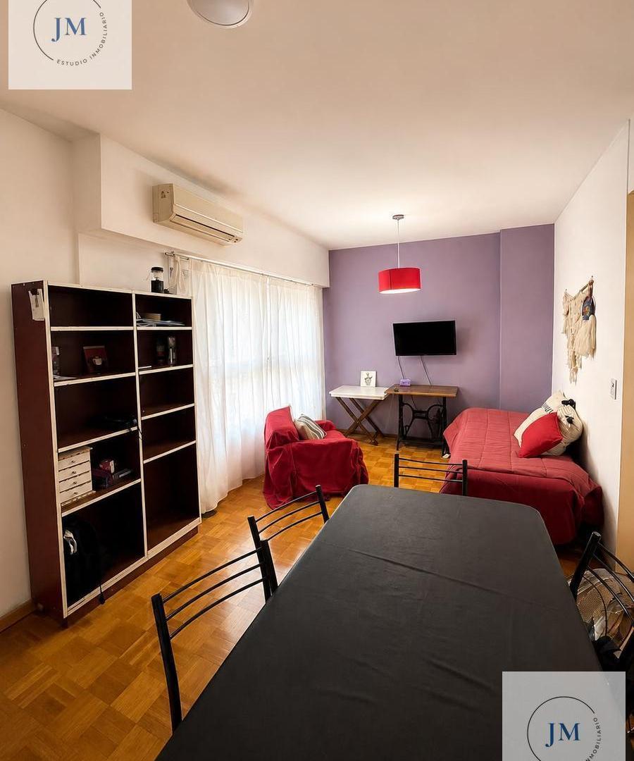 Foto de Venta de lindo departamento en Balvanera, imagen 1